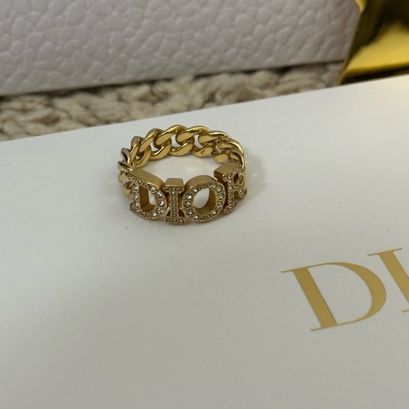 Dior Gold Chain Link Ring - Picture 2 of 11